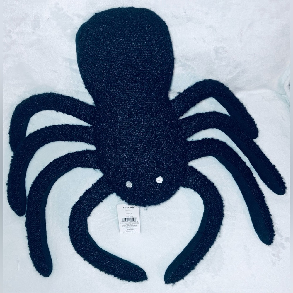 Giant Spider Halloween Pillow - NEW!